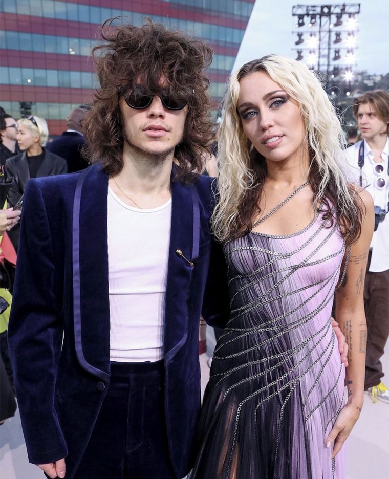 MILEY CYRUS, MAXX MORANDO Foto: VOGUE