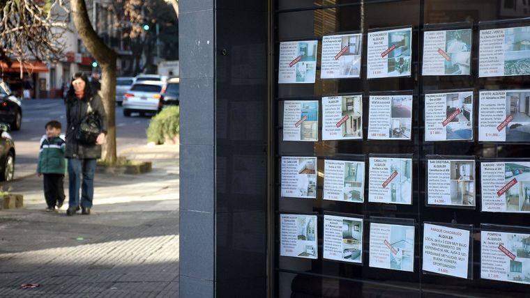 Para miles de inquilinos, las dudas pasan hoy por los contratos ya firmados, en medio de un proceso inflacionario complicado, y sin perspectivas de moderarse en el corto plazo. Foto: Blogspot.