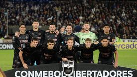 Platense enfrenta a Coquimbo Unido en el Estadio Ciudad de Vicente López.