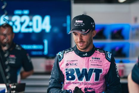 Alpine pidió respeto y recordó su código comunitario tras el acoso a Gasly y sus ingenieros. Alpine pidió respeto y recordó su código comunitario tras el acoso a Gasly y sus ingenieros.