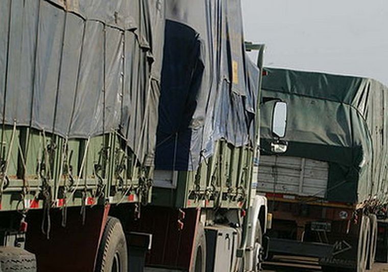 Ya sea con camiones propios o tericarizados, las empresas de transporte llevan dos semanas sin facturar.