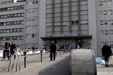 MDZol | Los médicos del sector público de Salud reclaman 1500 pesos de básico Foto: Gonzalo Bravo / Mdz