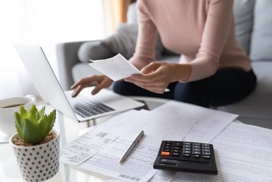 MDZol | El Impuesto a las Ganancias golpea el bolsillo de los trabajadores de mayores ingresos en relación de dependencia. El nuevo piso deja afuera a autónomos y monotributistas. Foto: Shutterstock.