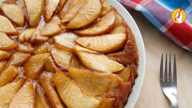 torta de peras Torta de peras invertida. Foto: YouTube - Tenedor Libre