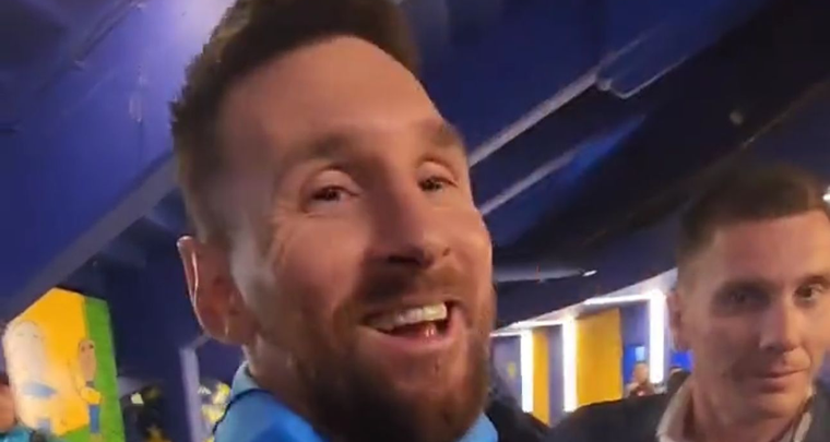 Messi y su reacción ante la pregunta de un periodista. Foto: Captura