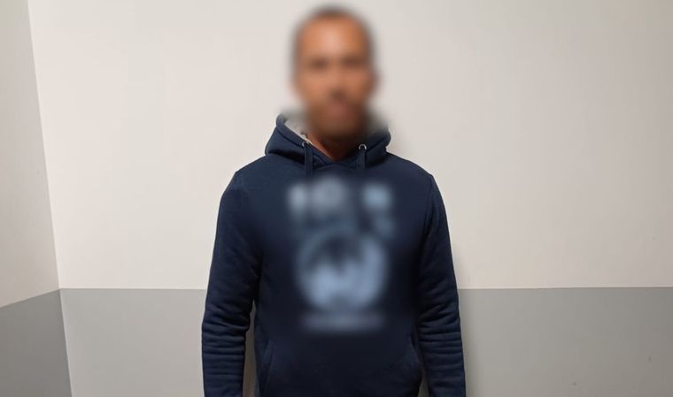 Extraditan desde España a un argentino acusado de lesiones, amenazas y violencia sexual. PFA.