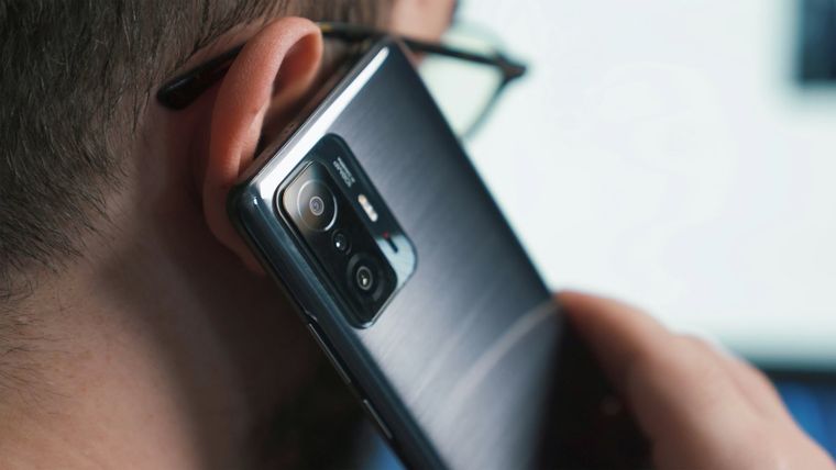 Las llamadas automatizadas pueden derivarse a operadores cuando detectan que una persona respondi&oacute; al tel&eacute;fono.