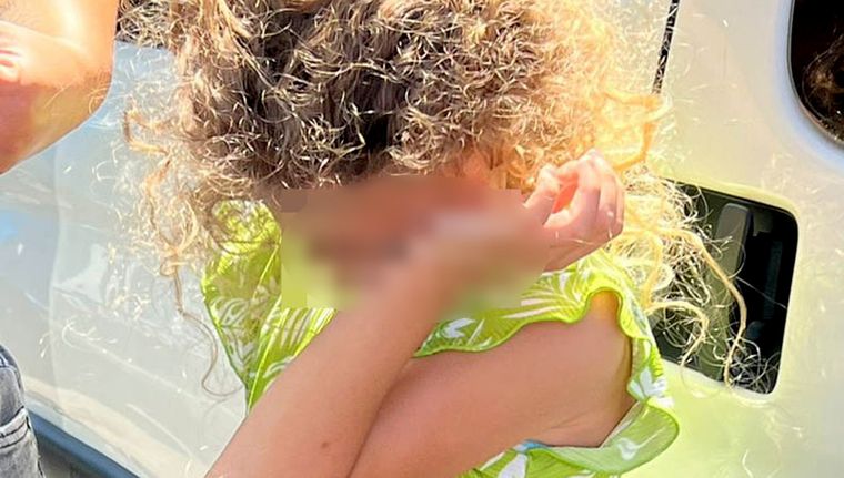 La nena tras su hallazgo Foto: NA