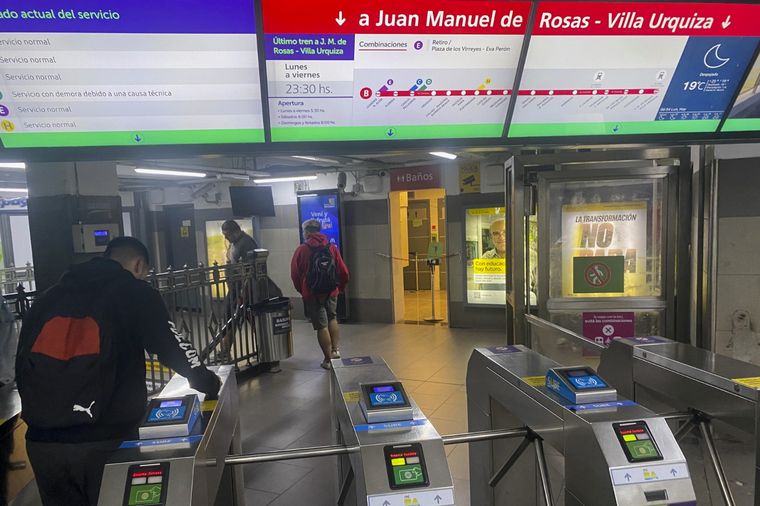 Los jubilados podrán acceder al Pase de Subte gratis y de forma sencilla. Los jubilados podrán acceder al Pase de Subte gratis y de forma sencilla.