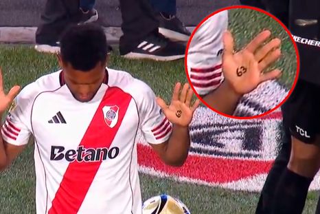 Miguel Ángel Borja entró a la cancha con un 63 en la mano. Miguel Ángel Borja entró a la cancha con un 63 en la mano.