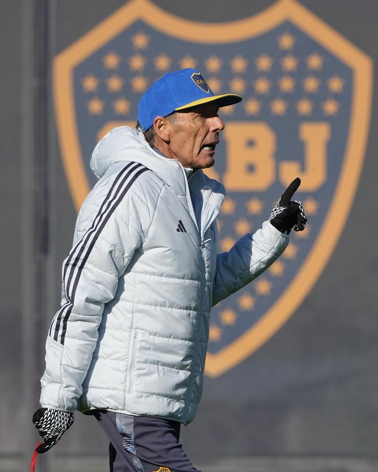 Miguel Ángel Russo paró su primer once pensando en el Benfica. Foto: Archivo Miguel Ángel Russo paró su primer once pensando en el Benfica. Foto: Archivo