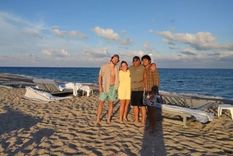 duena de un restaurante financia las vacaciones de sus empleados