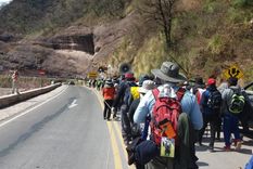 Cada año miles de peregrinos van hacia el encuentro de su fe.