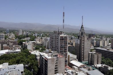 MDZol | Este lunes y martes por la mañana un fuerte olor a podrido sorprendió a los mendocinos Foto: Archivo MDZ