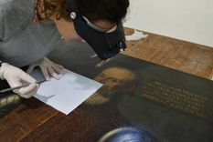 Trabajos en el CONICET sobre la obra Fotografía. Foto: R. Baridón