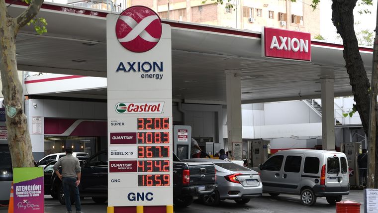 El precio de la nafta y el gasoil se disparó después del desabastecimiento Foto: Rodrigo DAngelo / MDZ
