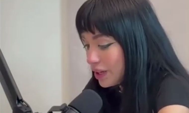 María Becerra se emocionó al recordar a su abuela, que padecía Alzheimer La cantante no pudo contener las lágrimas Foto: Captura de streaming