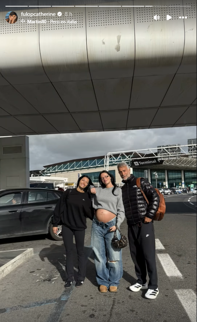 Fulop, sus dos hijas y Ova Sabatini. Fulop, sus dos hijas y Ova Sabatini.