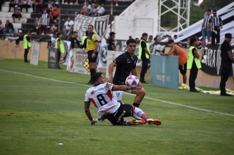 Gimnasia dejó pasar una chance inmejorable: fue 2-2 ante Morón Foto: Prensa Gimnasia