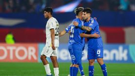 La U de Chile le pasó por encima a Guaraní.