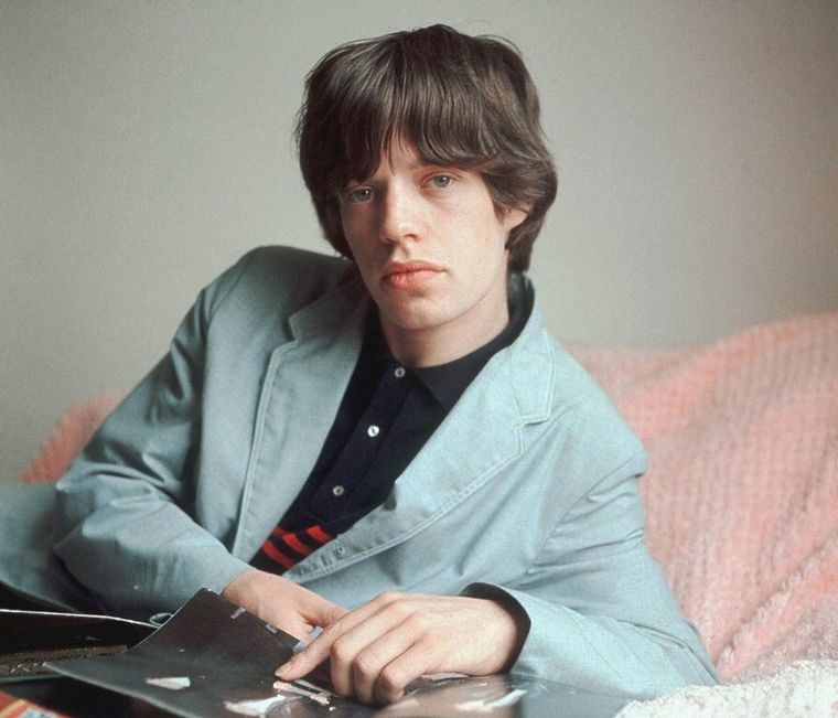 Foto: https://www.esquire.com/es/moda-hombre/g30278481/mick-jagger-mejores-fotos-joven-estilo-rolling-stones/