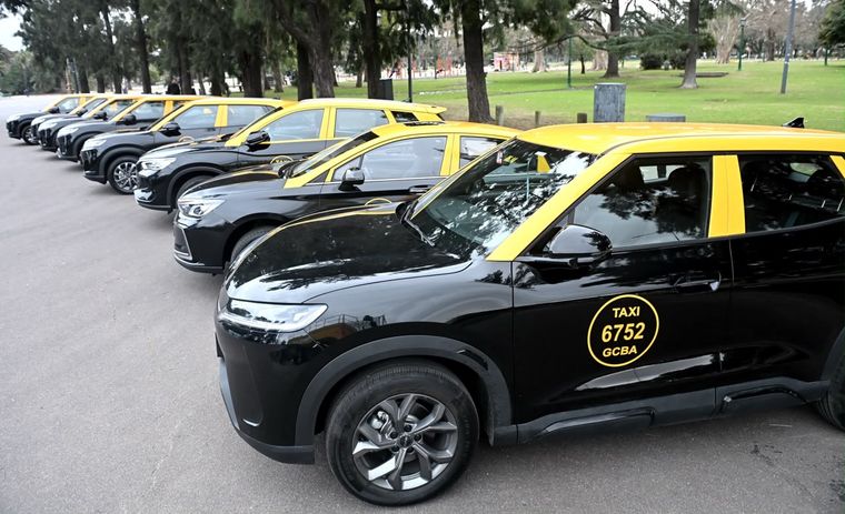 Los taxis eléctricos ya son una realidad en las calles de Buenos Aires.