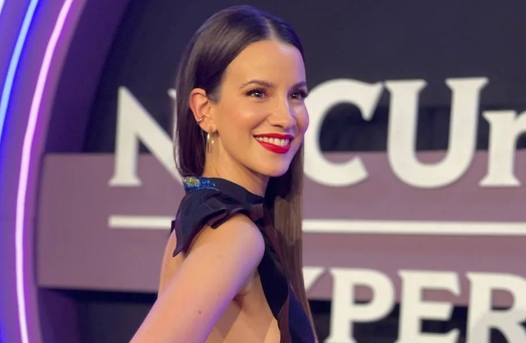 Laura Londoño nació en Medellín, Colombia