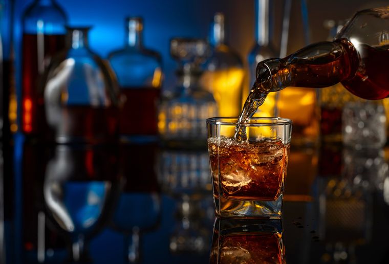Hay gran preocupación en Brasil por las bebidas adulteradas.