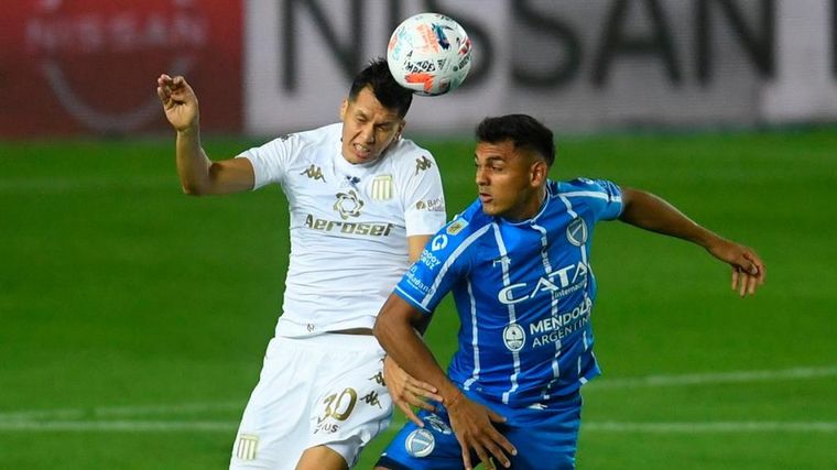 La Academia y el Tomba buscan el pase a cuartos Foto: Télam