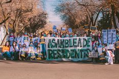 integrantes de la Asamblea de Residentes Protesta de residentes de la Salud Pública de Mendoza