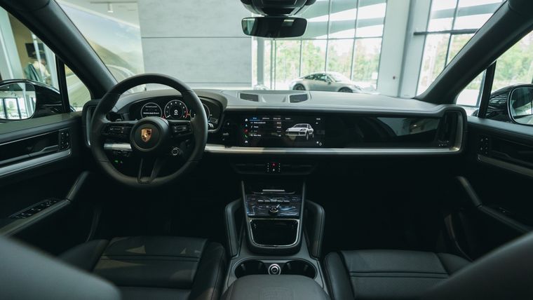 Porsche Cayenne Black Edition