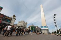 Apertura del ascensor que conduce a la cima del Obelisco. Foto: La Nación