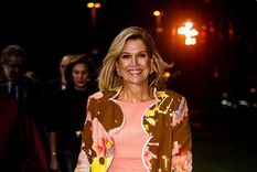 el look dramatico de maxima de los paises bajos: te lo mostramos el look dramatico de maxima de los paises bajos: te lo mostramos