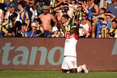 Edwuin Cetré en la mira de Boca y Estudiantes ya le puso precio.