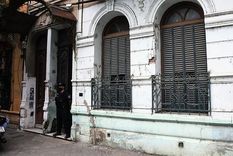 La joven vivía sola y el ingreso al cuarto no estaba forzado