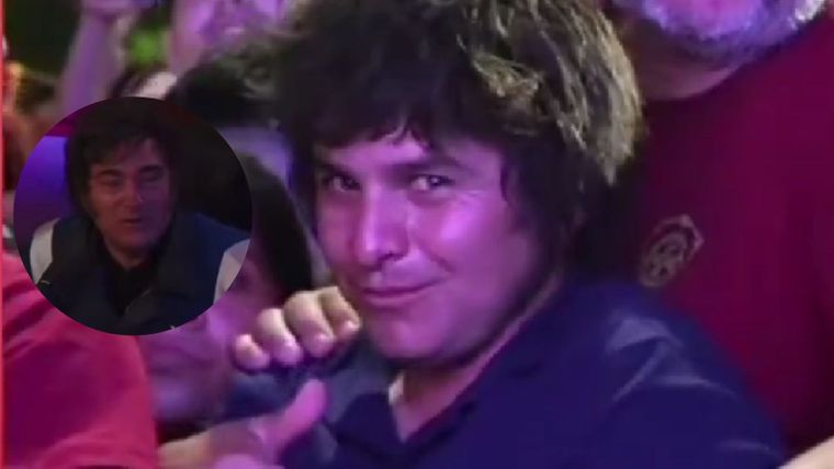 El doble de Javier Milei se había hecho viral en redes sociales y ahora apareció en la puerta del canal de streaming Carajo, donde dio una entrevista el presidente.