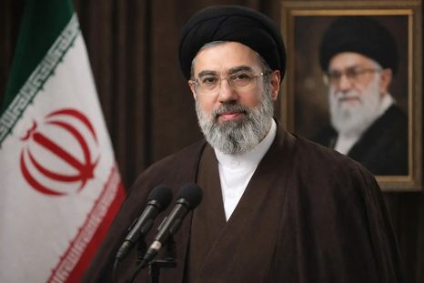 el lider supremo de iran apunto contra israel tras la muerte del jefe de seguridad nacional del regimen el lider supremo de iran apunto contra israel tras la muerte del jefe de seguridad nacional del regimen