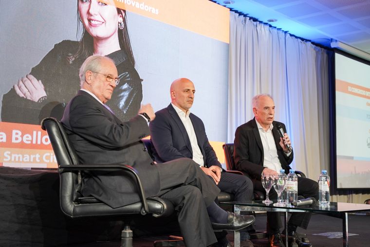 Comenzó en la Facultad de Ciencias Económicas de la UBA, el III Congreso Internacional de Ciudades Inteligentes. Foto: Prensa UBA
