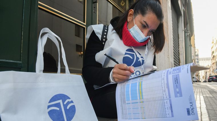 A casi 2 meses de haberse realizado el Censo, los censistas aún no cobran por su trabajo. Foto: TELAM