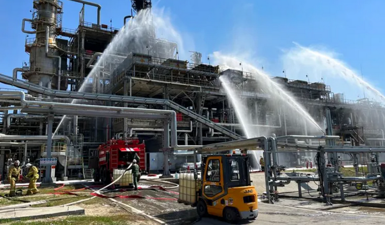 refinería Rusia incendio dron Una de las refinerías sufrió un incendio. Foto: Ap.