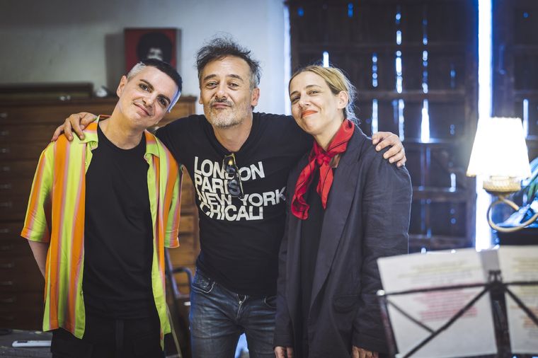 Miranda! y Love of Lesbian lanzaron esta canción juntos. Foto: Gentileza PopArt. Ph: Xavi Torrent