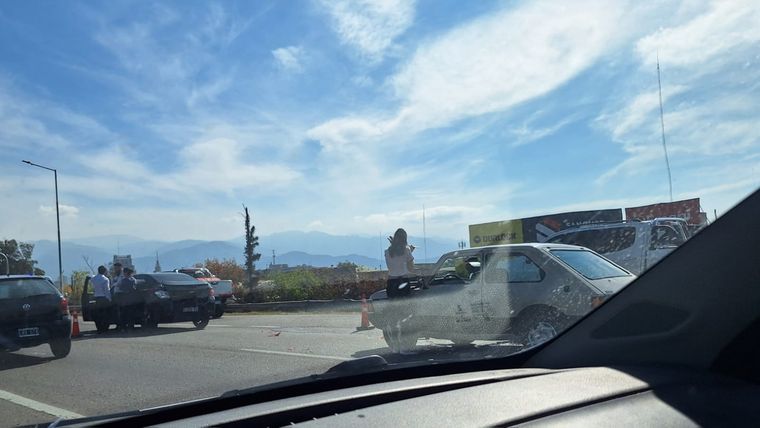 Accidente en el Acceso Este Foto: MDZ