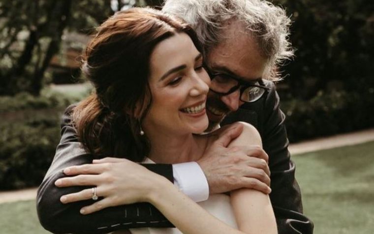 Enamorada La actriz dio el sí rodeada de seres queridos.