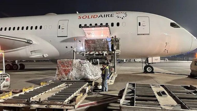 El cargamento de ayuda humanitaria de Solidaire, la ONG de Enrique Piñeyro, pronto saldrá para Gaza. Foto: Gentileza