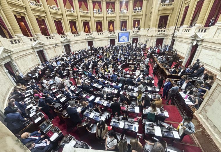 El oficialismo apunta a aprobar la ley de glaciares el 8 de abril