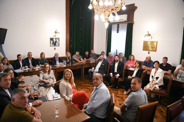 El interbloque del PJ tambalea en el Senado