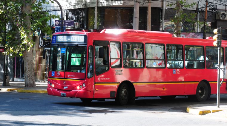 Banco Nación permite viajar en colectivo gratis. Banco Nación permite viajar en colectivo gratis.