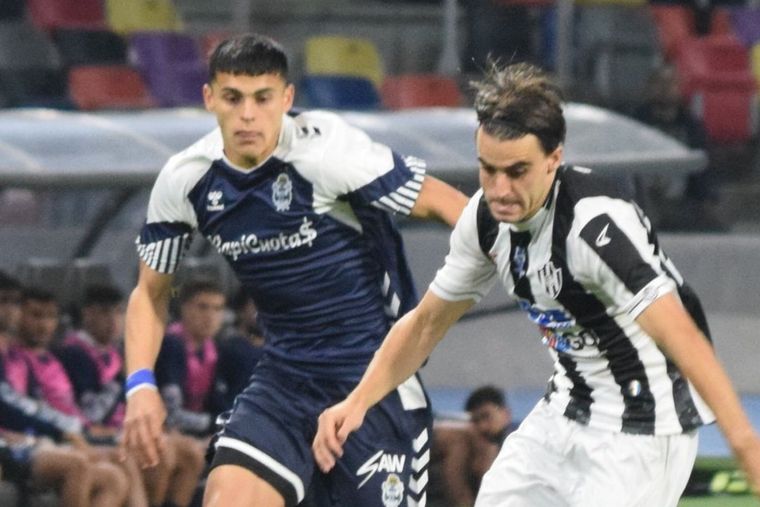 Gimnasia perdió de forma agónica con Central Córdoba y el campeonato está más caliente que nunca. Foto: Central Córdoba