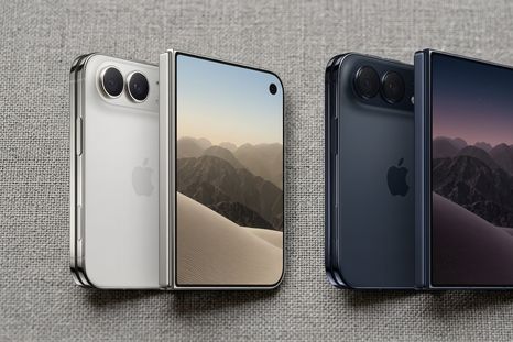 El diseño del iPhone Duo exhibe la hendidura central característica de los paneles flexibles. El diseño del iPhone Duo exhibe la hendidura central característica de los paneles flexibles.