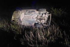 un hombre murio tras perder el control de su auto y volcar en ruta 143